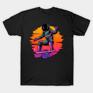 onewheel astronaut electric skateboard design T-Shirt